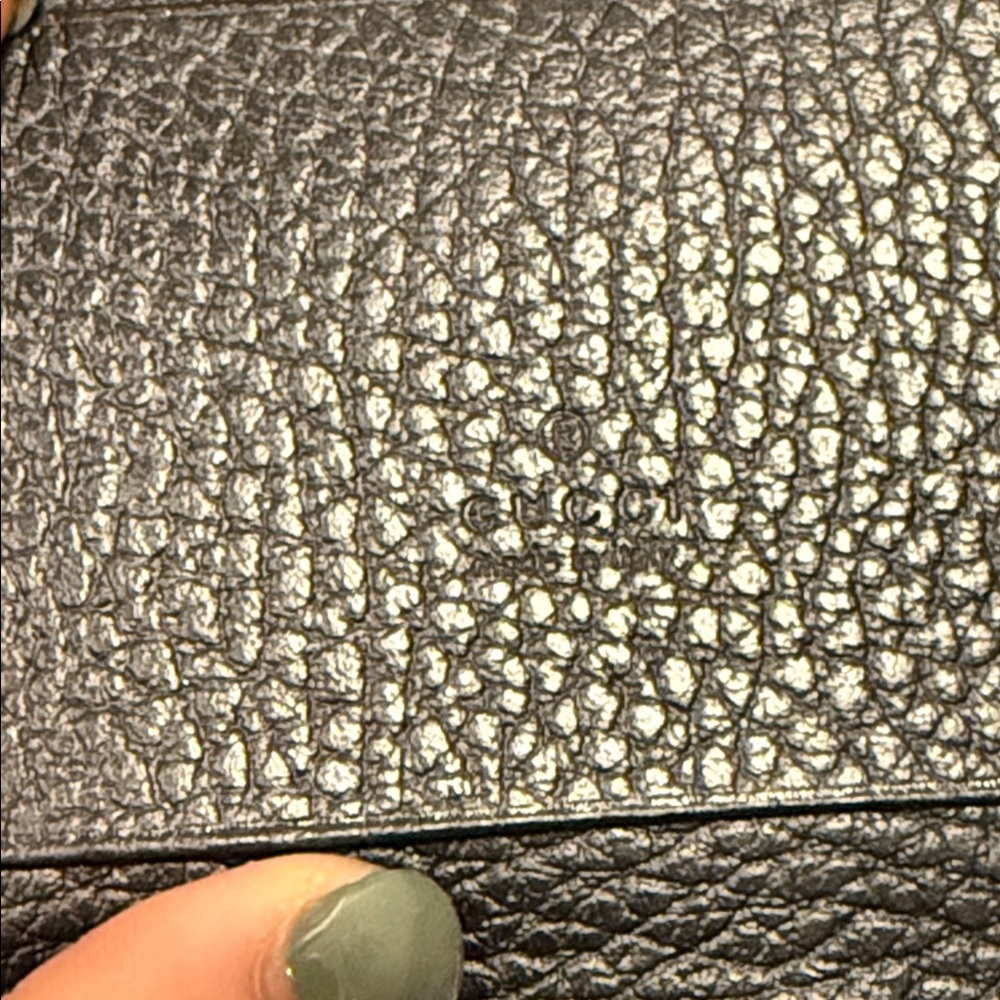 Gucci Marmont Black Card Holder - Picture 6 of 11